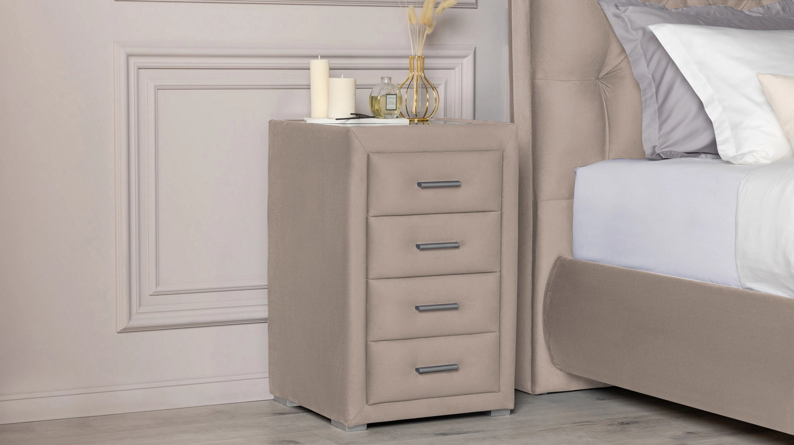 Bedside table Richmond with glass and chrome handles - 3 - большое изображение